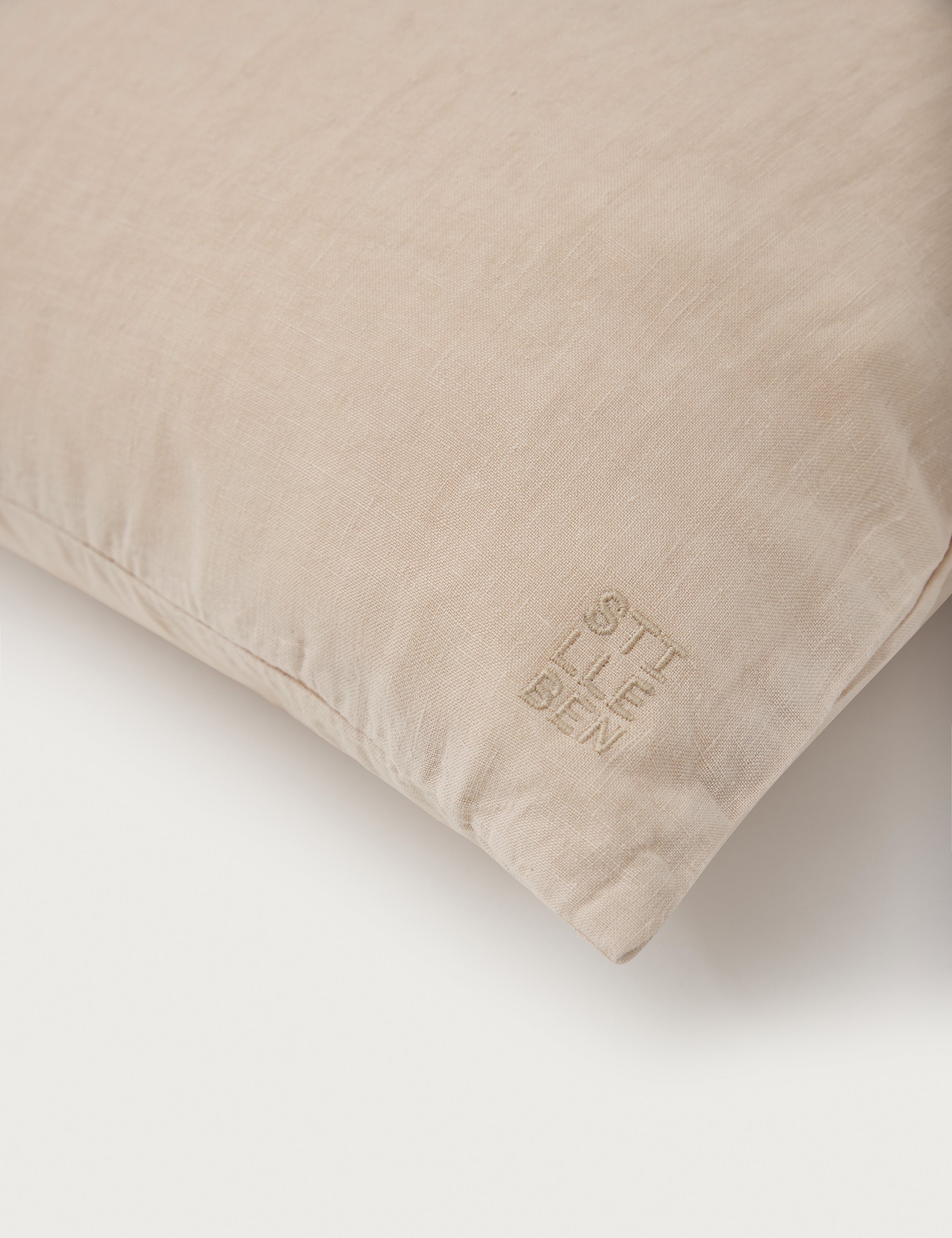 Stilleben Cushion Cover - 50 x 70 cm Cushion Cover Sand