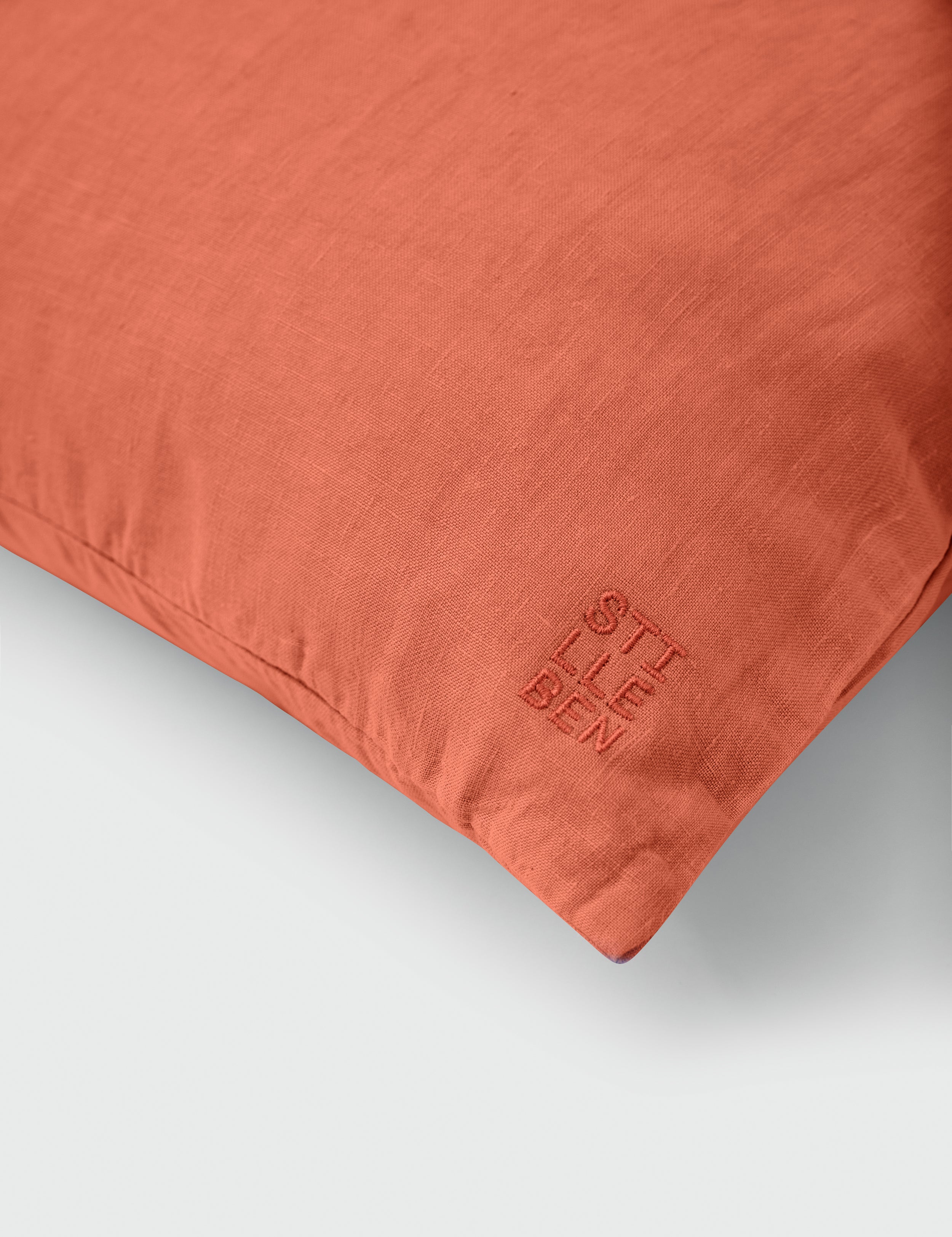 Stilleben Cushion Cover - 65 x 65 cm Cushion Cover Burnt Red