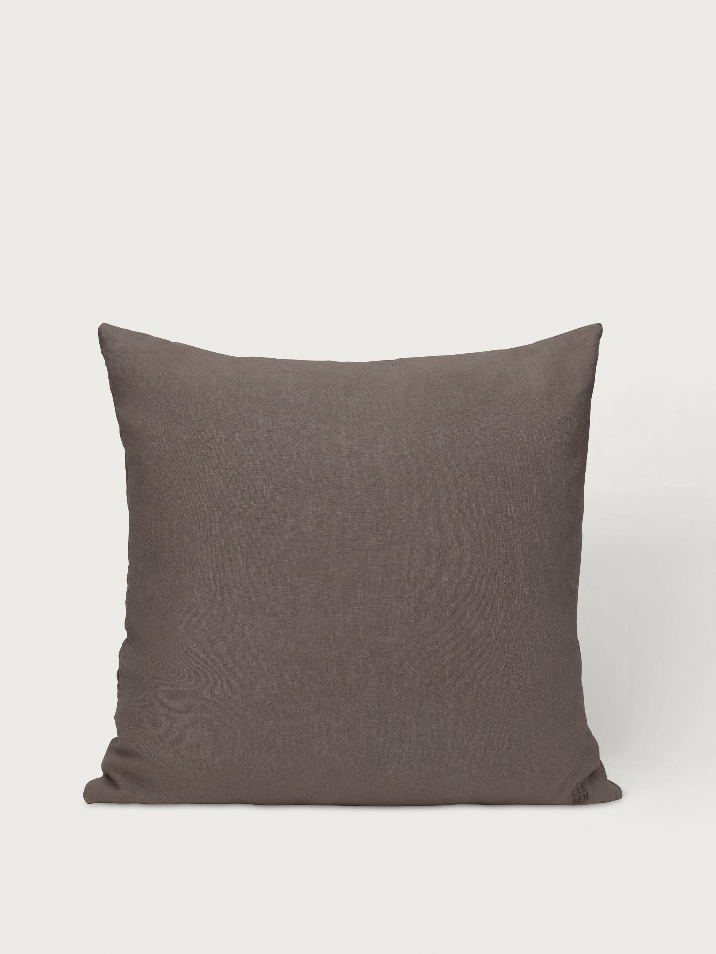 Stilleben Cushion Cover - 65 x 65 cm Cushion Cover Dark Brown