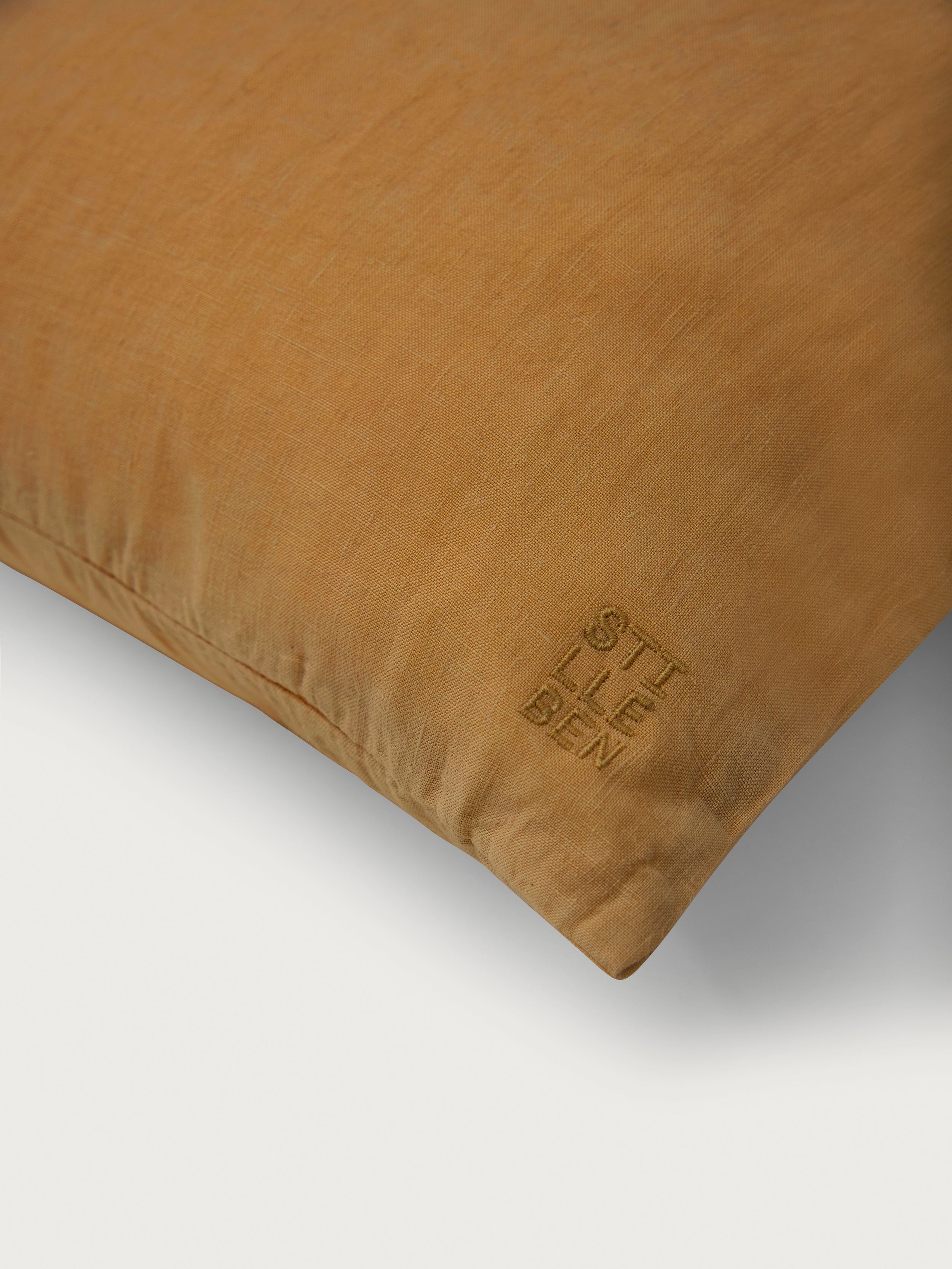Stilleben Cushion Cover - 65 x 65 cm Cushion Cover Leranja Brown