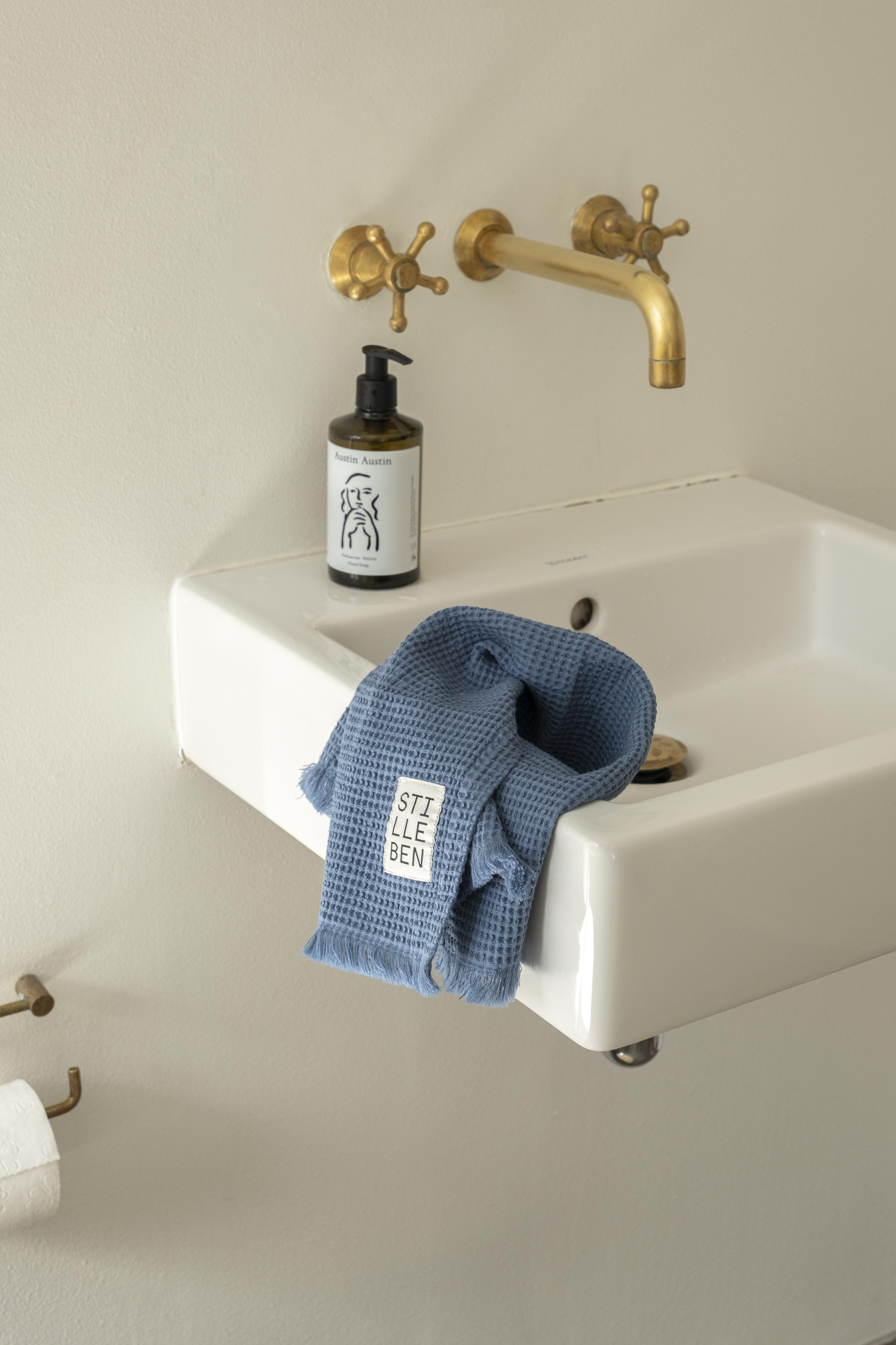 Stilleben Guest Towel Waffle - 30 x 50 cm Towel Indigo Blue