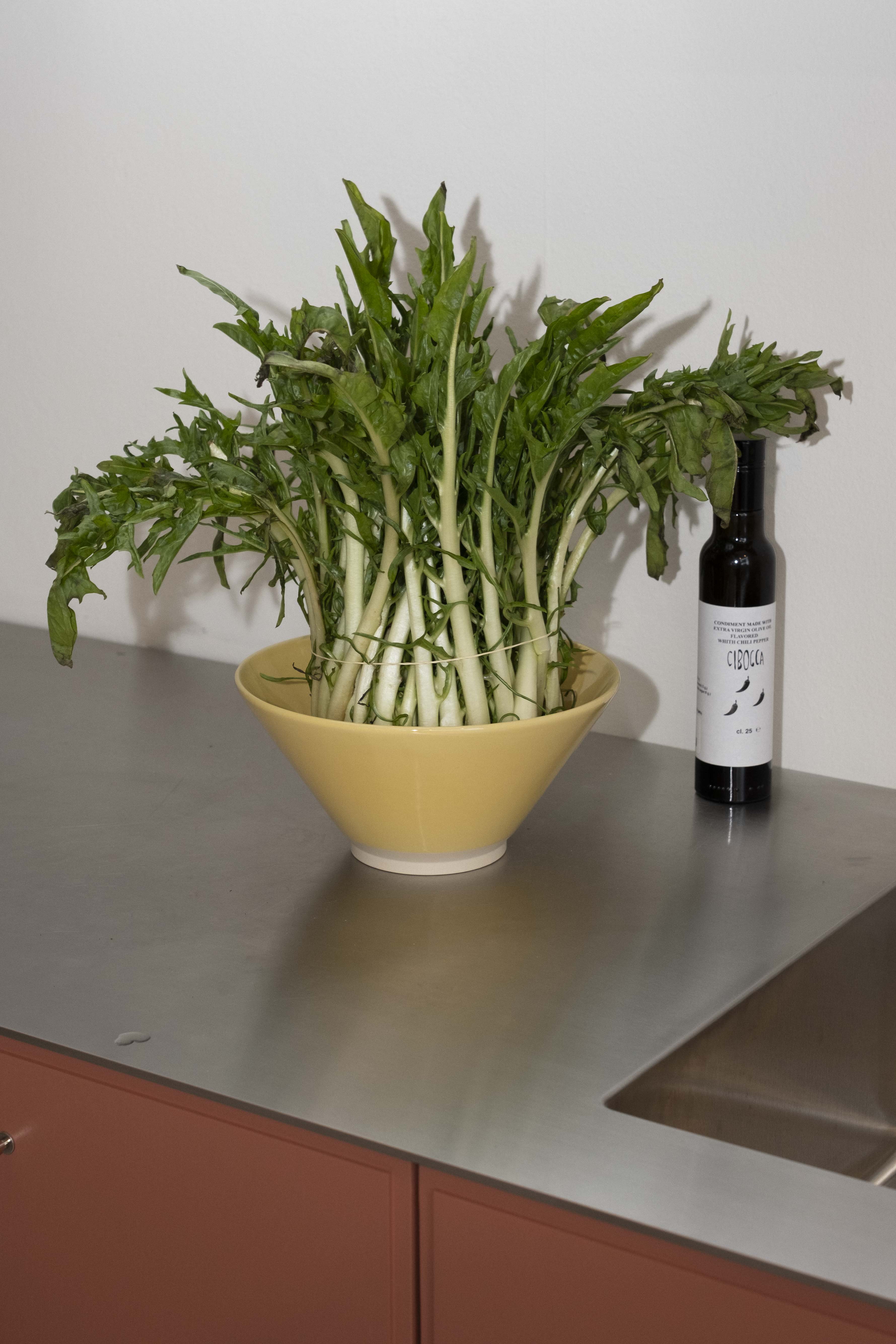 STILLEBEN_Memphis-Tableware-Serving-Bowl_low-res_016.jpg