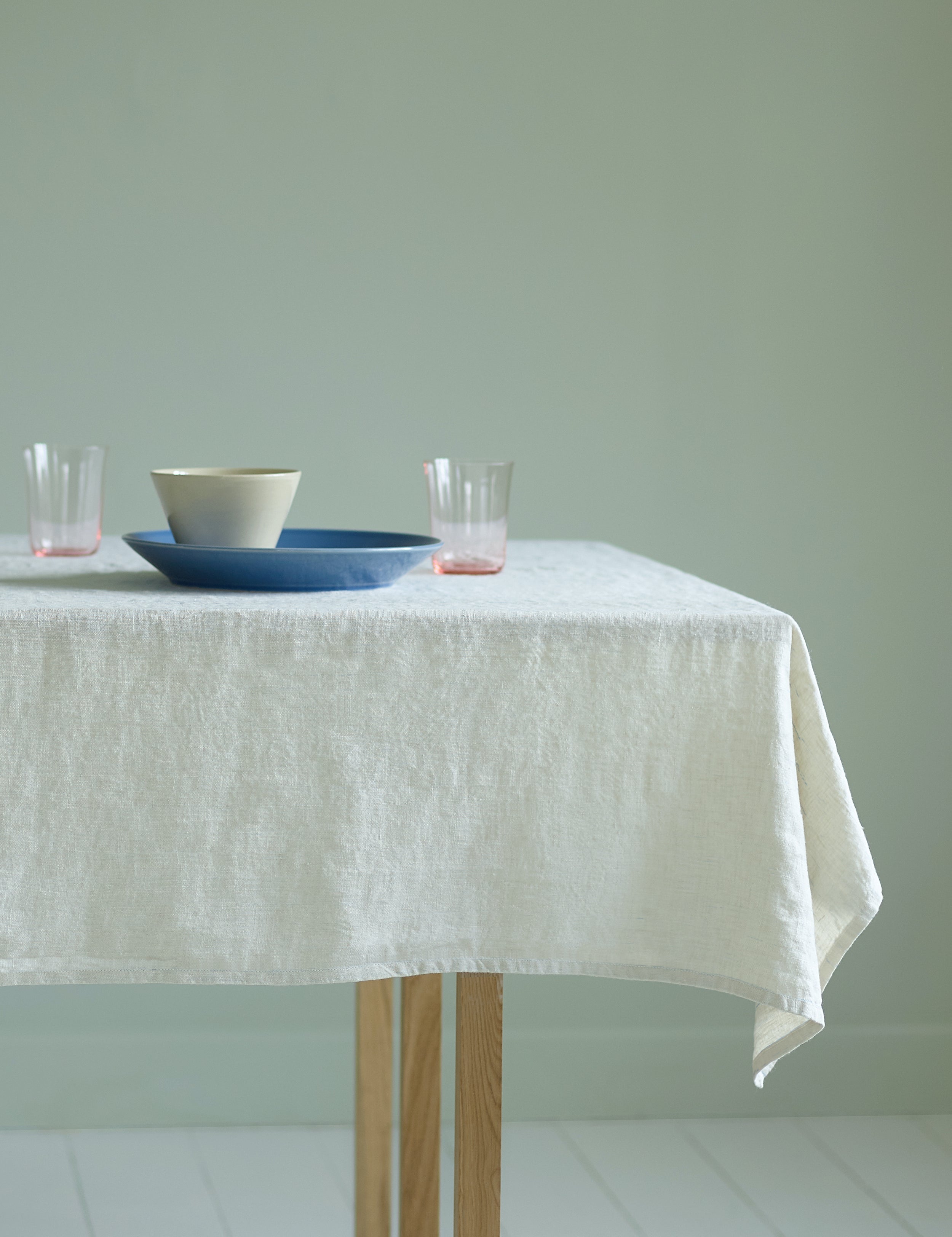 Stilleben Tablecloth - 140 x 250 cm Tablecloth Blossom Rose
