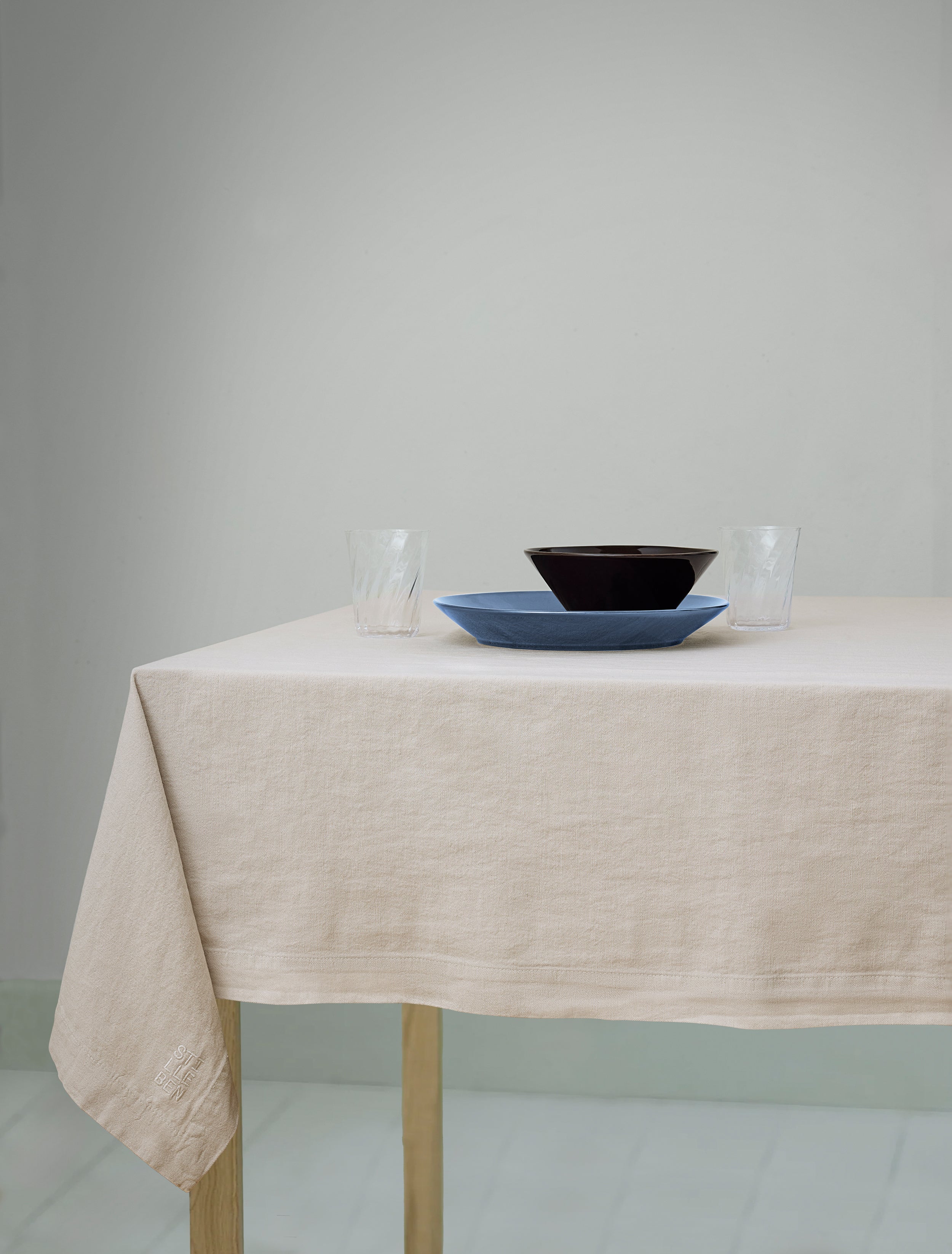 Stilleben Tablecloth Linen/Cotton Tablecloth Sand