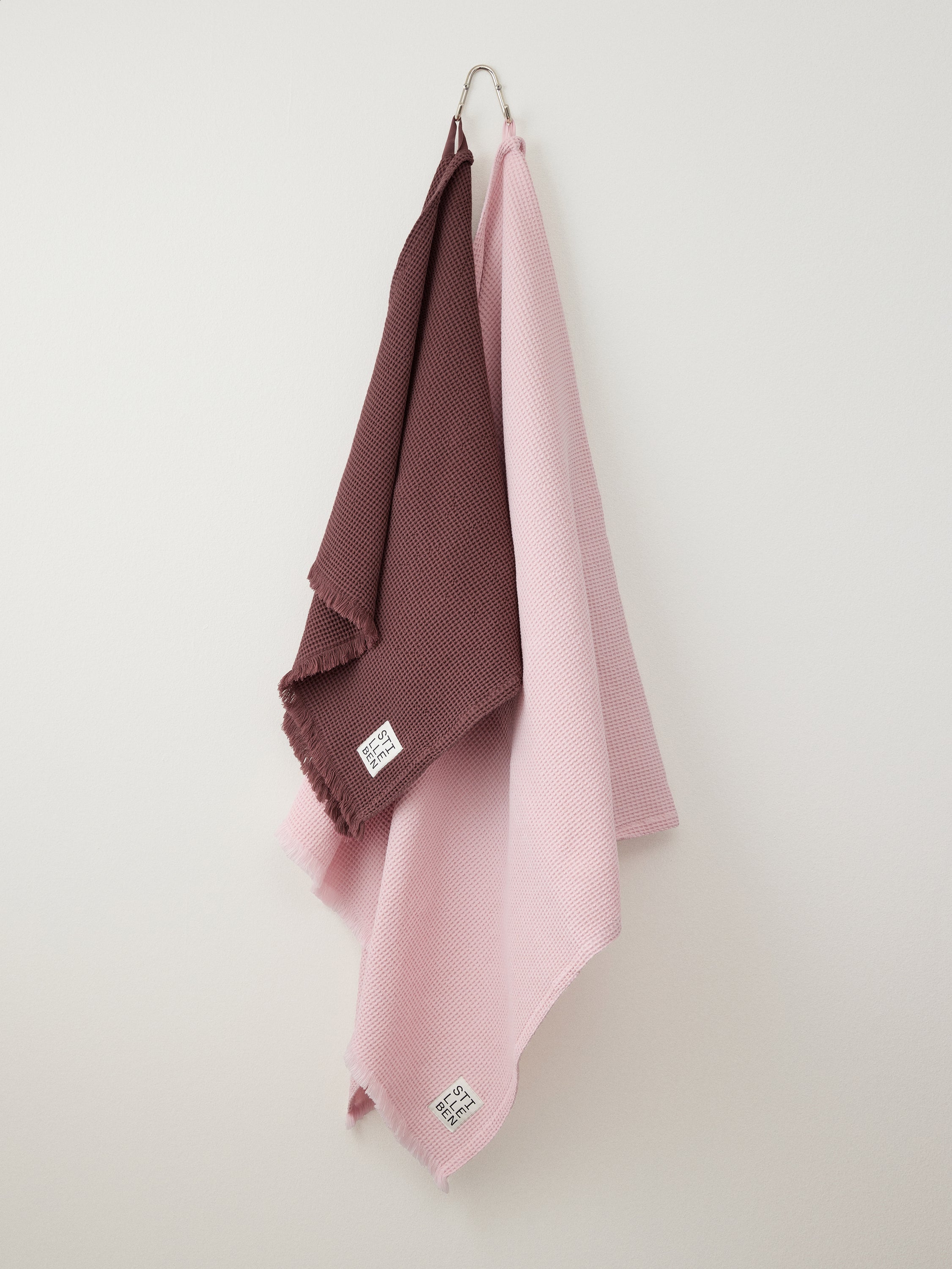 Stilleben Bath Sheet Waffle - 105 x 180 cm Towel Rusty Brown